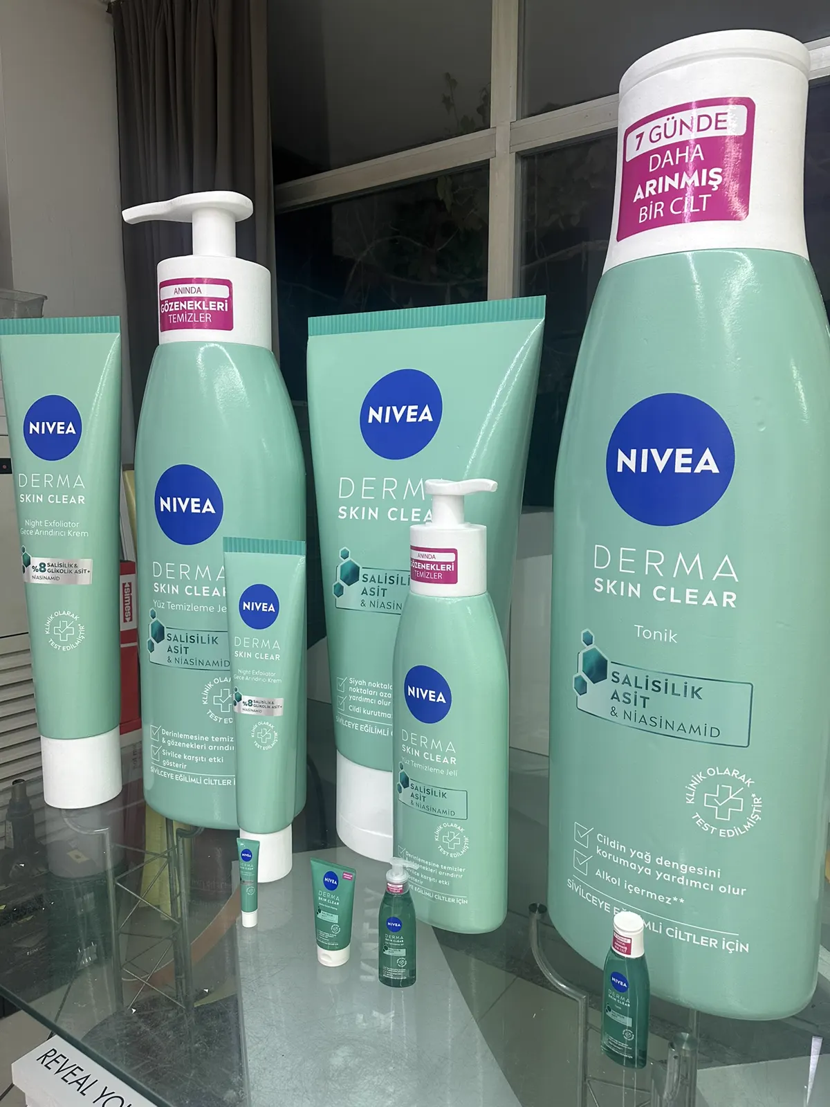 Nivea vücut bakım ürünleri büyük ölçekli reklam dummyleri
