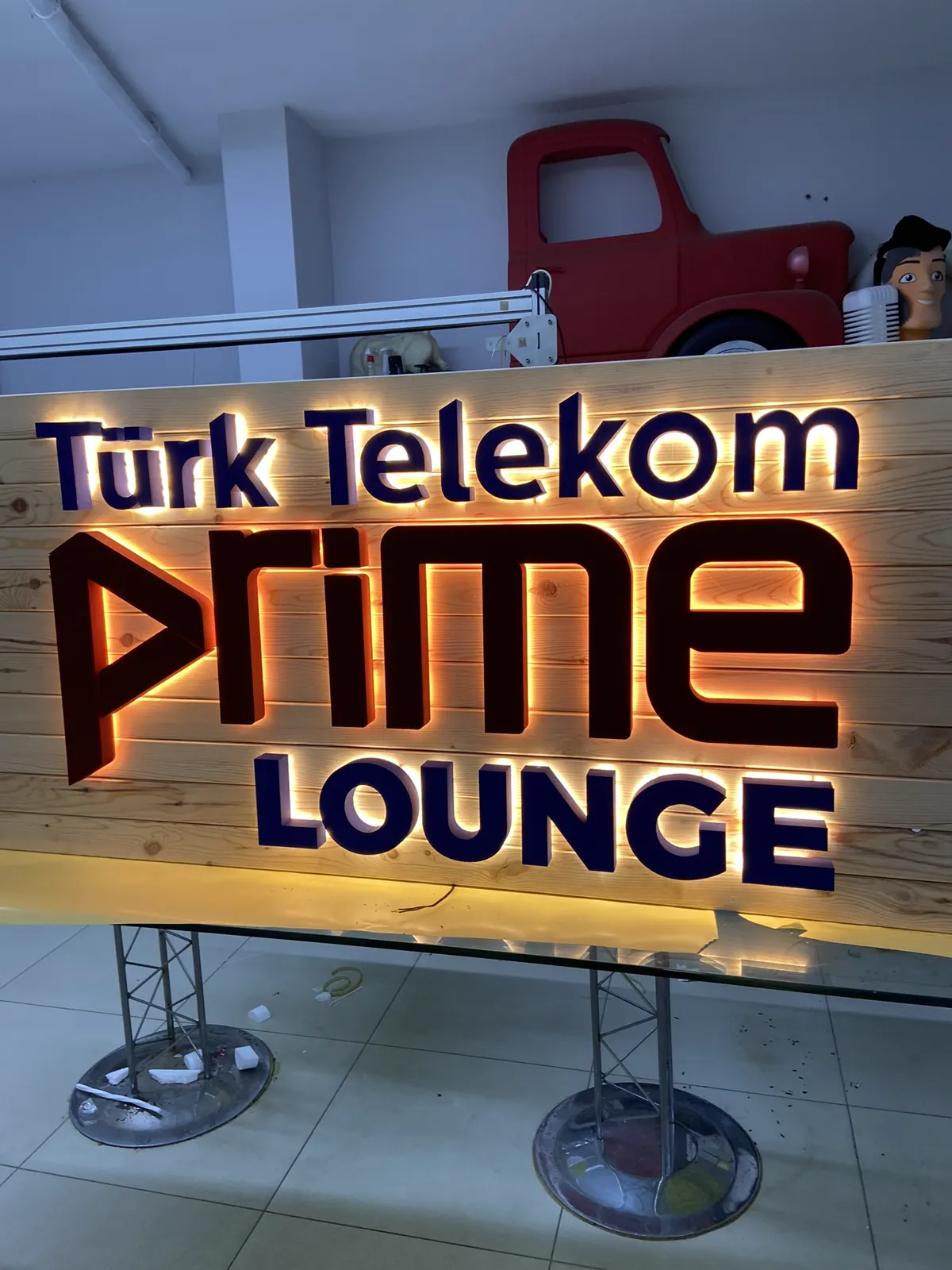 Türk Telekom Prime Lounge ışıklı üç boyutlu tabela