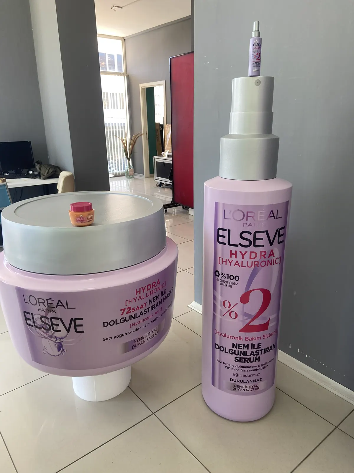 Elseve saç bakım ürünleri büyük ölçekli reklam dummyleri