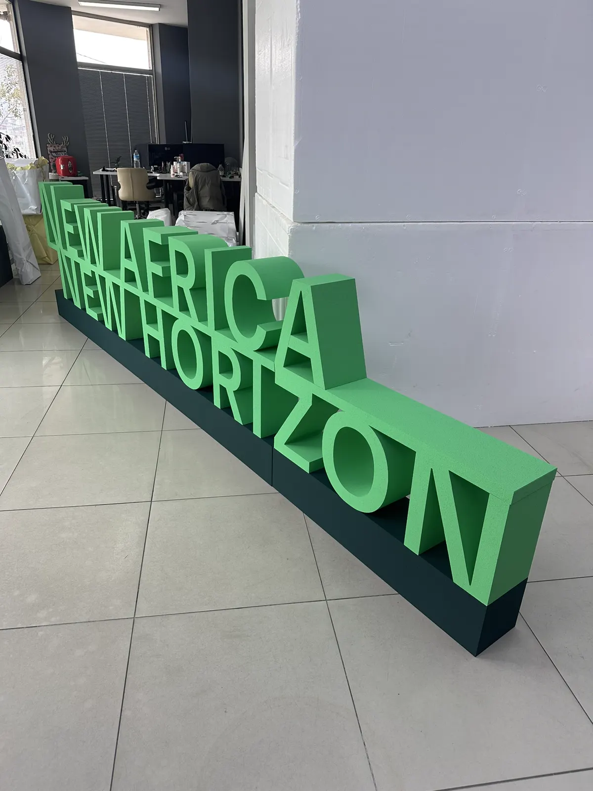 New Africa New Horizon etkinliği için üç boyutlu logo