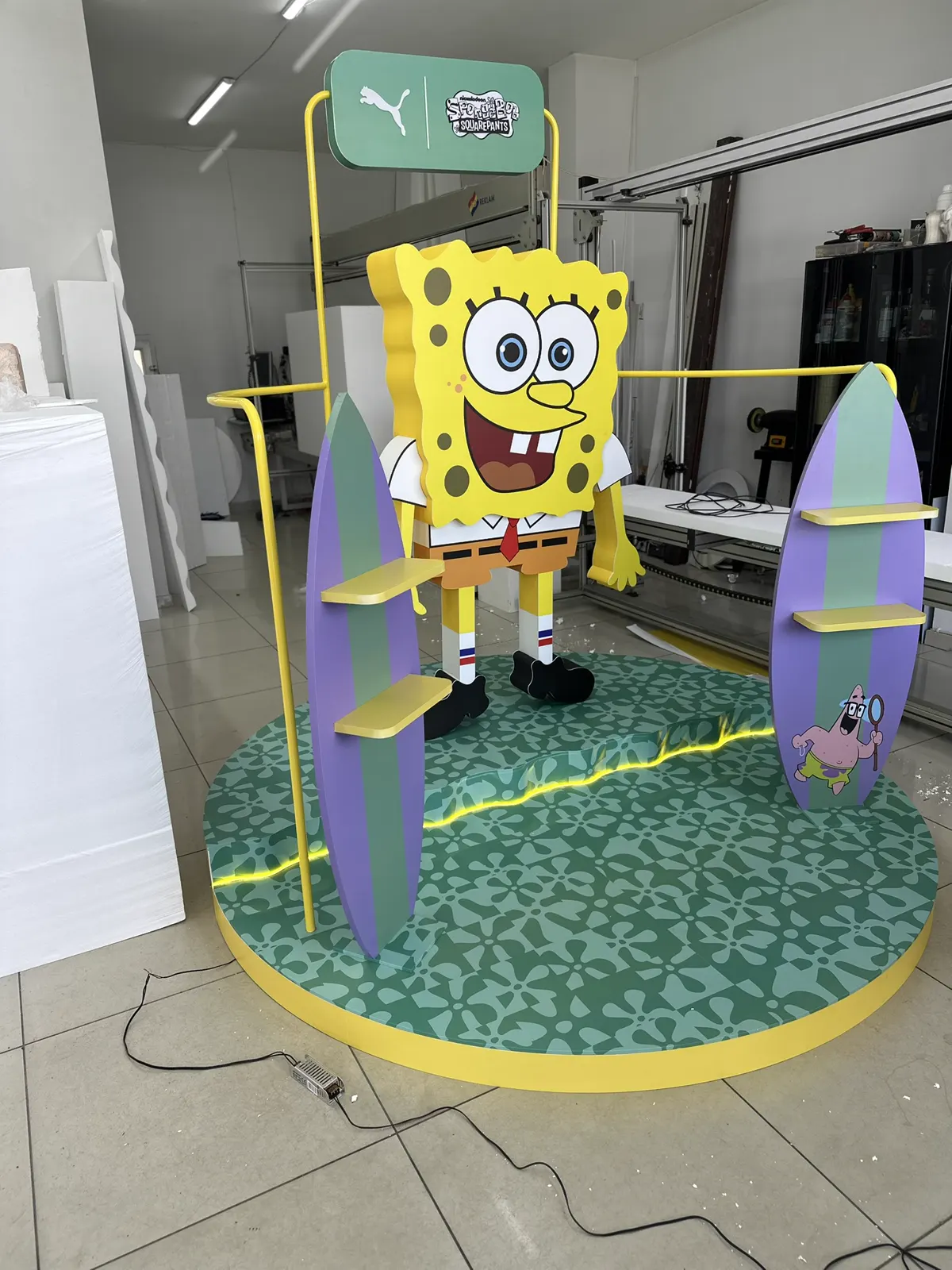 Sünger Bob temalı üç boyutlu etkinlik ve fotoğraf alanı